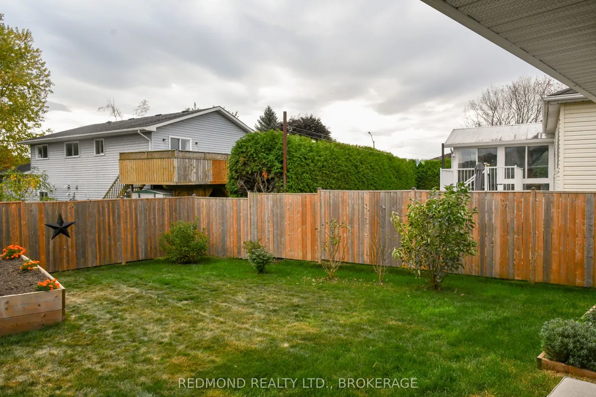 201 Wilmer Avenue, ON K7G 3C3