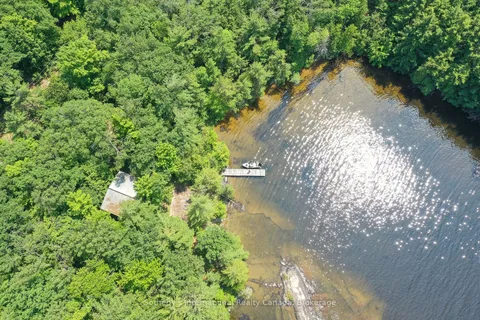 1338 Browning Isl Island, ON P1L 1X2