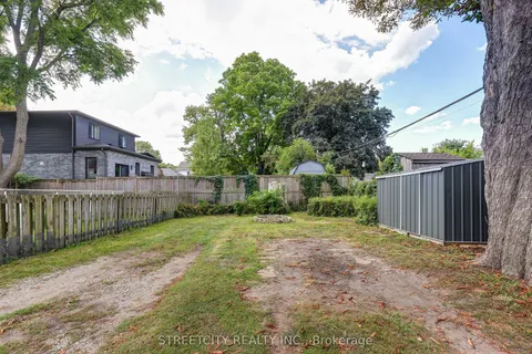 12 Cavendish Crescent, ON N6H 1A2