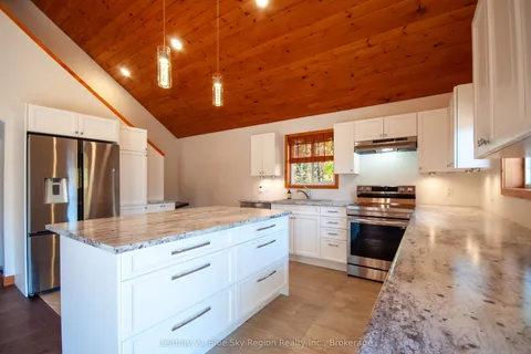 202 Yellek Trail, ON P1B 8G5