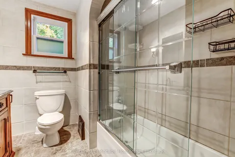 19 King Street, ON N0J 1A0