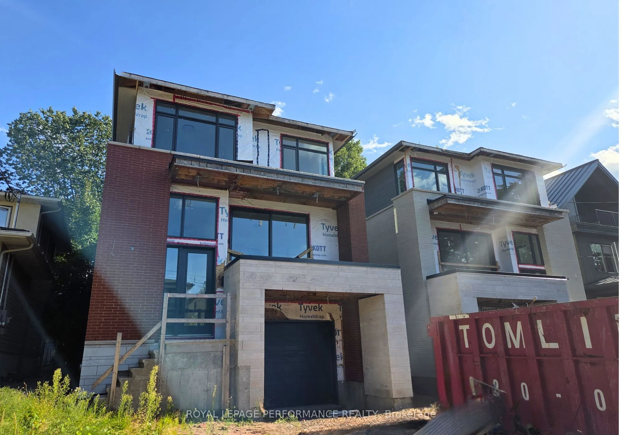 304 Selby Avenue, ON K1Z 6R1