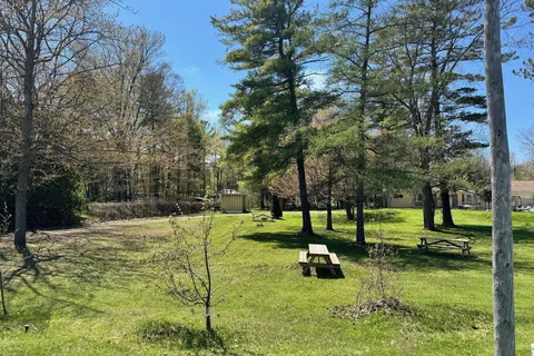 9717 Army Camp Road, ON N0N 1J3