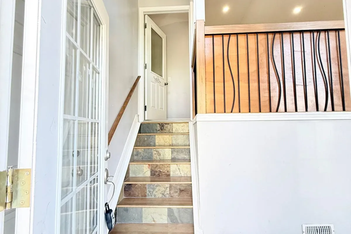 4640 Helsinki Crescent, ON N9G 3G2