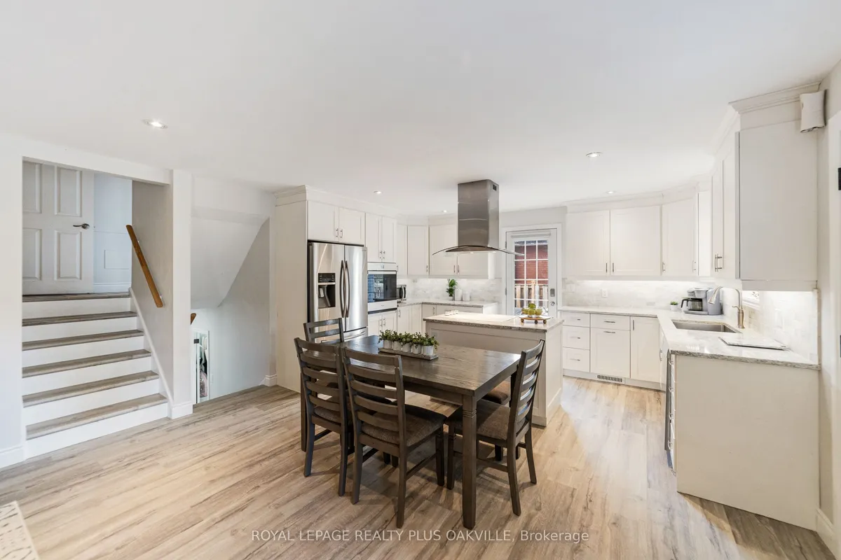 149 West 32nd Street, ON L9C 5H1