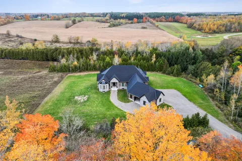 9042 Sideroad 10 N/A, ON L7J 2L8