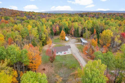 33 Micks Road, ON K0J 1L0