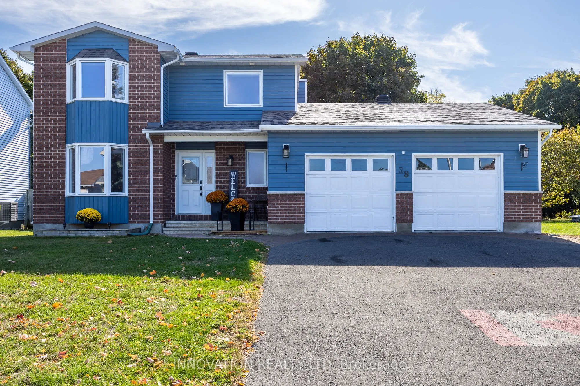 38 Patterson Crescent, ON K7C 4H3