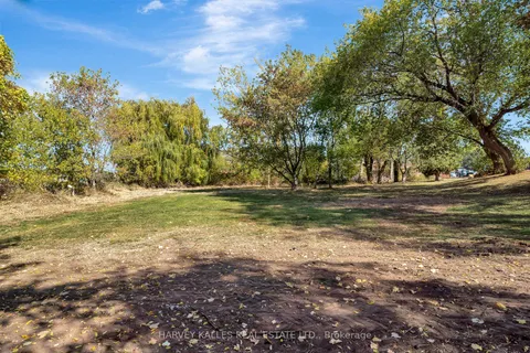 4427 County Road, ON K0K 2T0