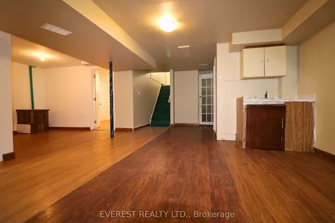 22 LEGER Avenue, ON N5R 5M3