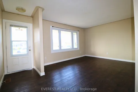 22 LEGER Avenue, ON N5R 5M3