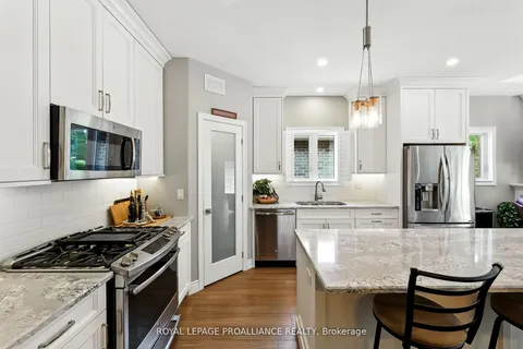 82 Royal Gala Drive, ON K0K 1H0