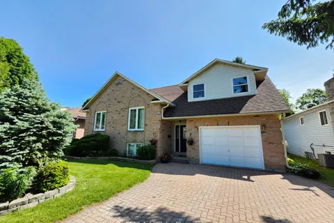 1311 Cuthbertson Avenue, ON K6V 6Y2