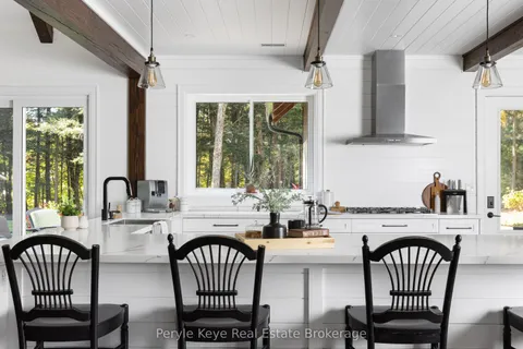 1100 Xavier Street, ON P0E 1G0