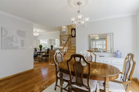 799 Daintry Crescent, ON K9A 4Z3