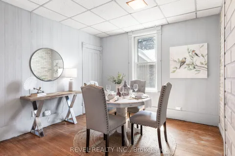 60 Elgin Street, ON K9V 3W5