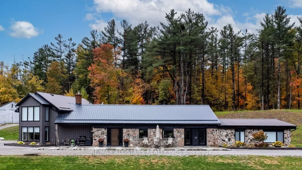 829 Peace Road, ON K0L 2W0