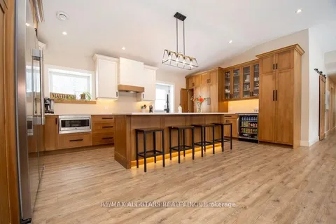 829 Peace Road, ON K0L 2W0