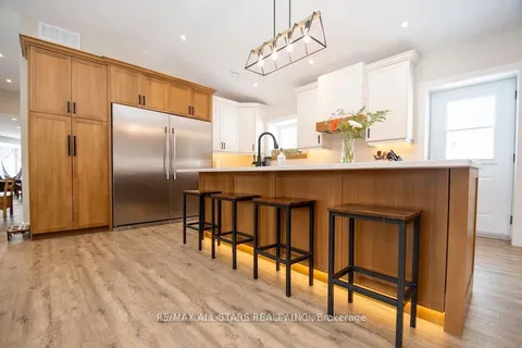 829 Peace Road, ON K0L 2W0