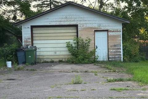 187 Hunter Street, ON K8A 1K3