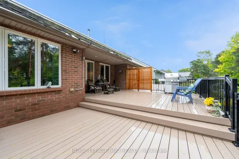 49 Cedar Park Drive, ON L3C 7C8