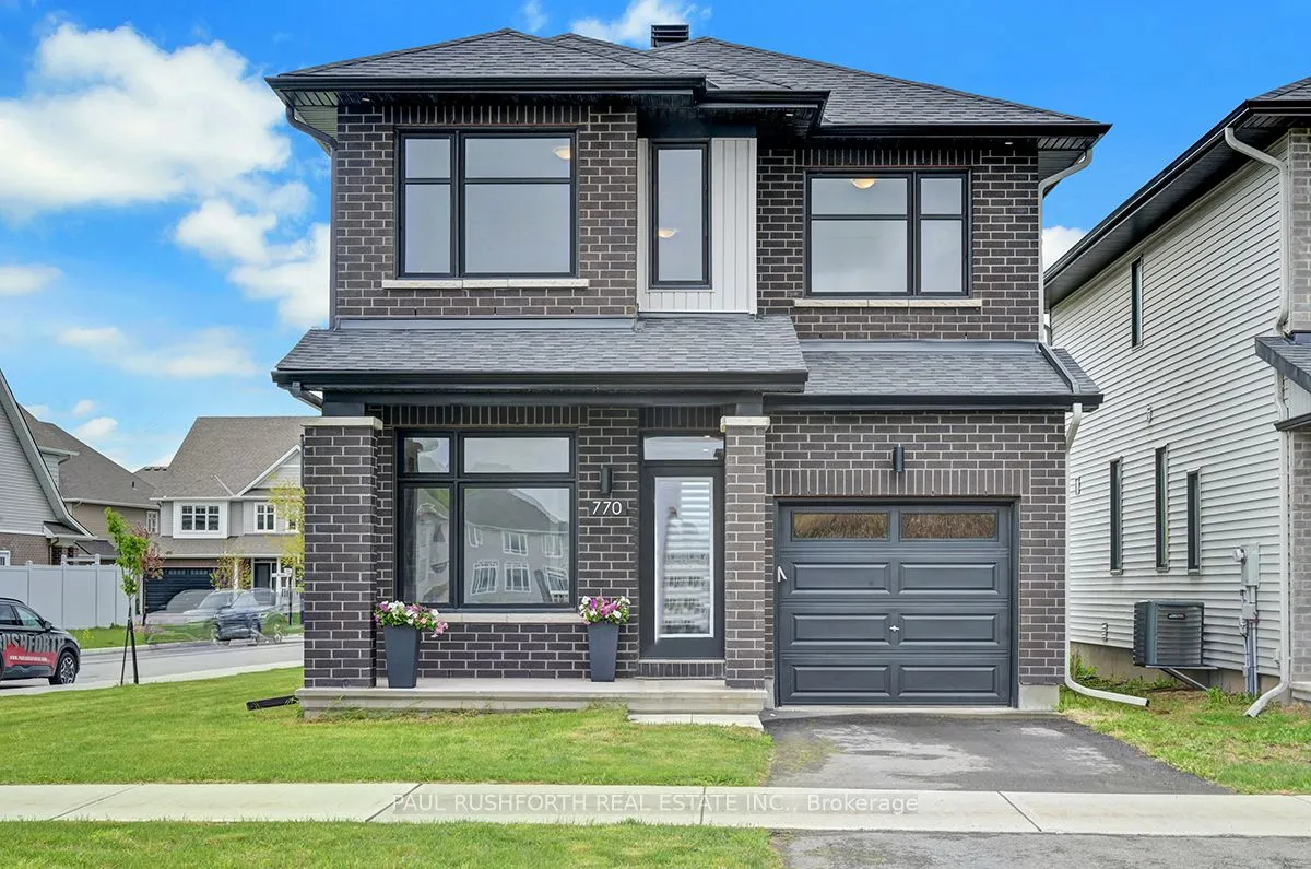 770 Cope Drive, ON K2S 2P9