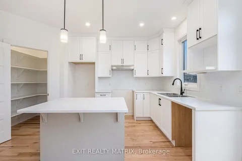 956 COLOGNE Street, ON K0A 1W0