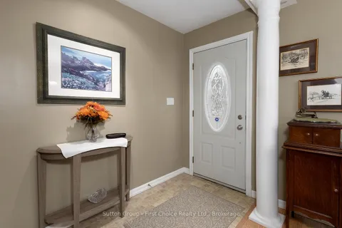 67 Dixon Road, ON N5A 6X9