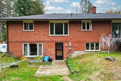 4 Maxwell Settlement Road, ON K0L 1C0