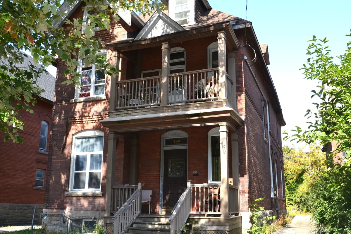 489 Maclaren Street, ON K1R 5K5
