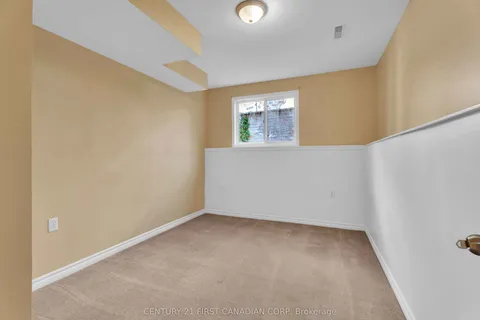 581 Forest Creek Place, ON N5Y 5T7