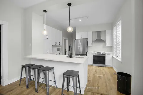 252 Cheapside Street, ON N6A 2A1