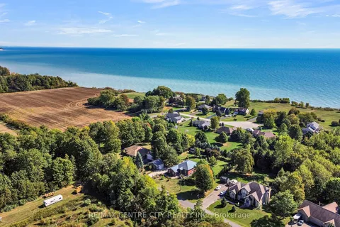 25181 Gray Line, ON N0L 2P0