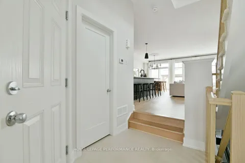 713 Cap Diamant Way, ON K4A 1J6