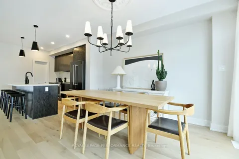 713 Cap Diamant Way, ON K4A 1J6