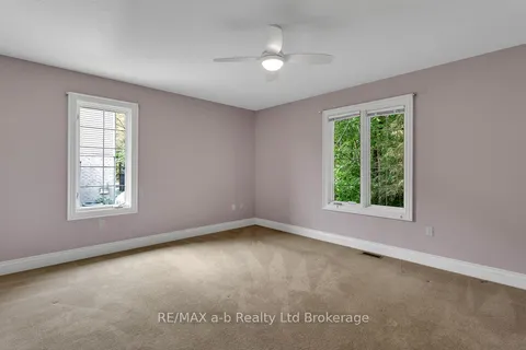 21 Windemere Avenue, ON N4G 5M8