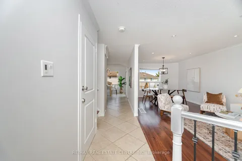 127 Silurian Drive, ON N1E 7G2