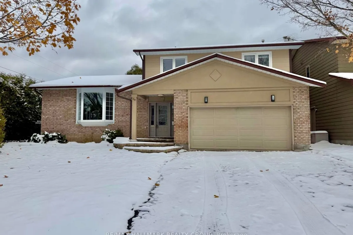 30 Lillico Drive, ON K1V 9L6