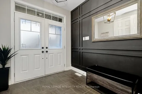 547 Parade Drive, ON K2S 0X8