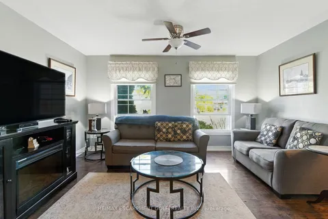 16 Dodds Court, ON L2A 5Z2