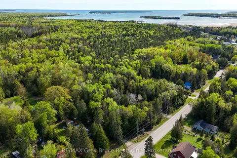 Unit 6 Stokes Bay Road, ON N0H 1W0