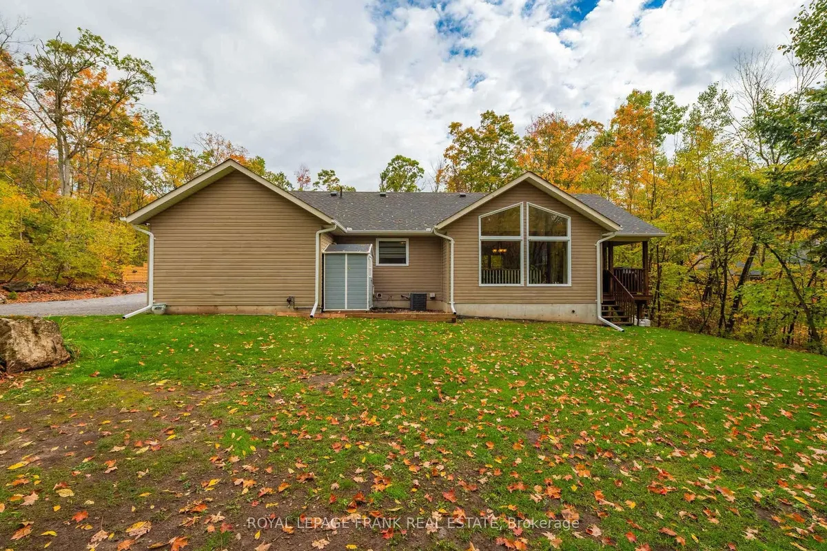 25 Lakeland Avenue, ON K0L 1J0