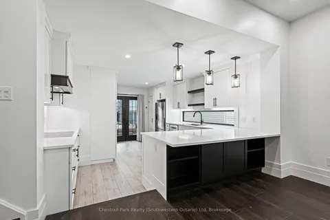 114-116 Arthur Street, ON N1E 4V2