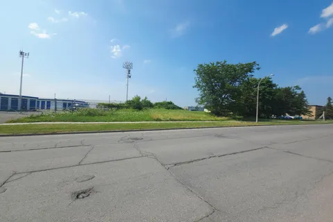 5351 Canotek Road, ON K1J 1J5