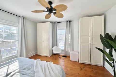 374 Bloomfield Main Street, ON K0K 1G0