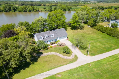 1042 River Road, ON N0A 1E0