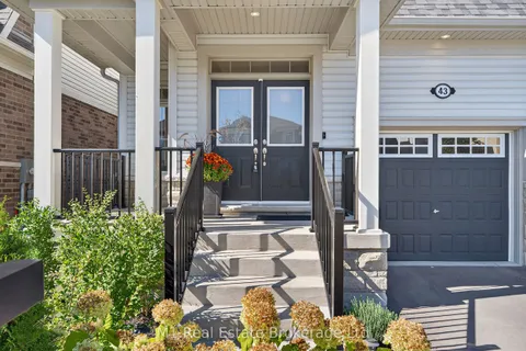 43 Harpin Way, ON N1M 0H7