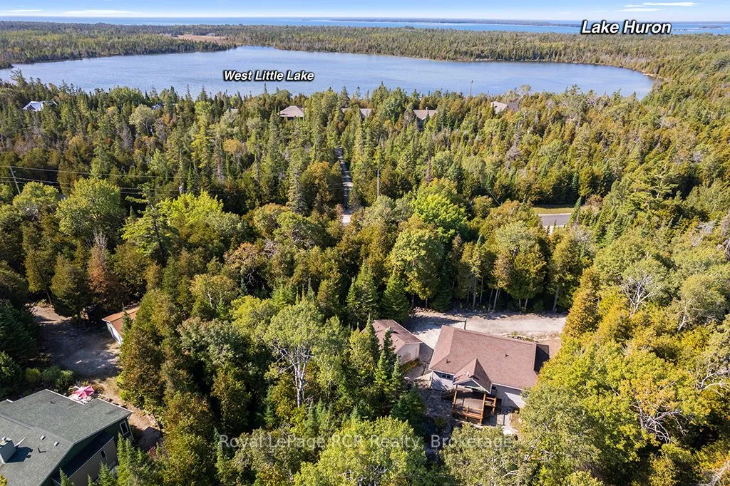 83 Lakewood Country Lane, ON N0H 1W0