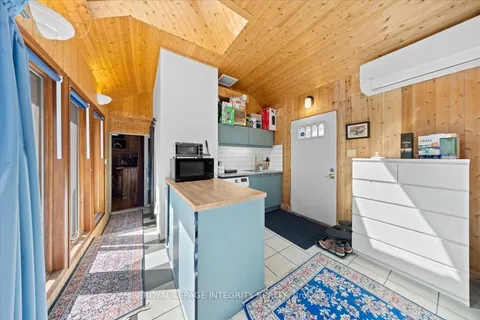 3565 Albion Road, ON K1T 1A2