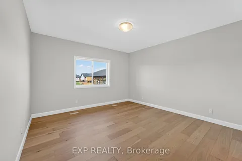 6 Vaughn Court, ON K8N 0R7